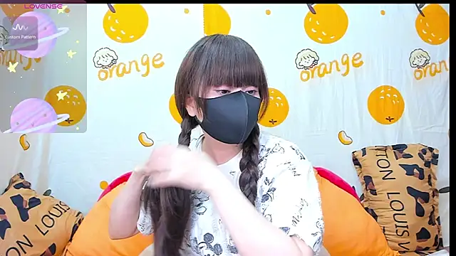 alonelove   online show from 3, 11, 2025