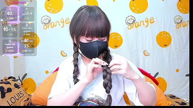 alonelove   online show from 17, 11, 2025