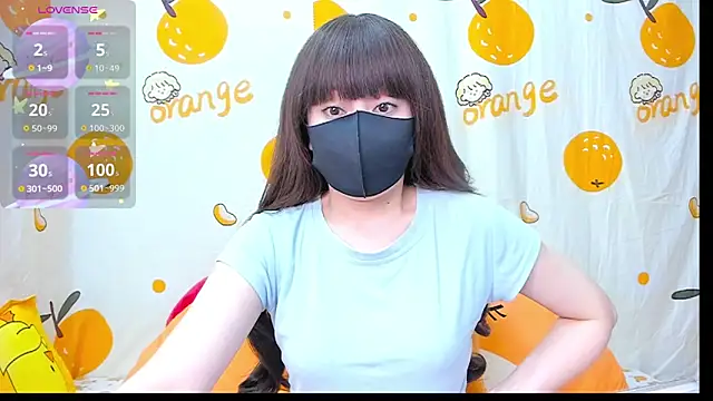 alonelove   online show from 13, 11, 2025