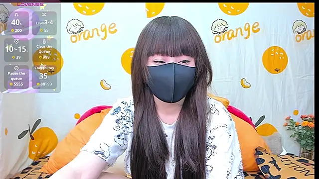 alonelove   online show from 7, 11, 2025