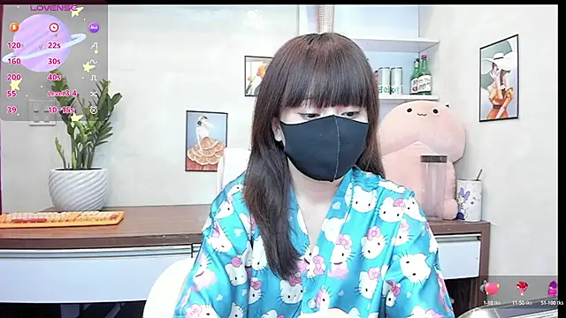 alonelove   online show from 5, 10, 2025