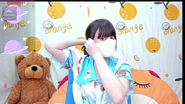 alonelove   online show from 12, 10, 2025