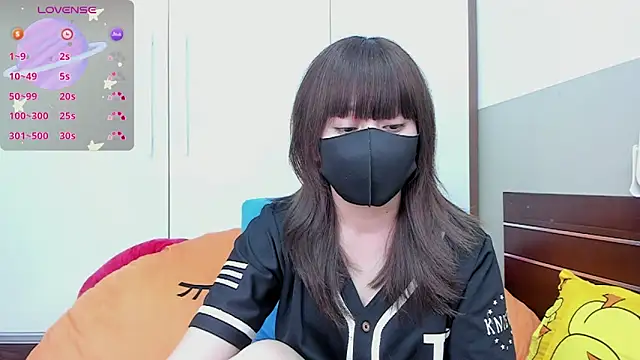 alonelove   online show from 3, 10, 2025