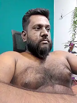 Rayansmith  online show from 25, 2, 2026