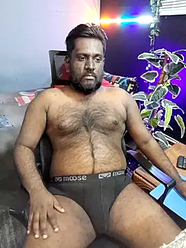 Rayansmith  online show from 15, 12, 2025