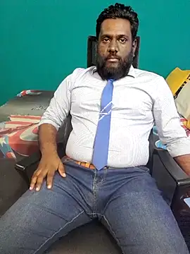 Rayansmith  online show from 12, 2, 2026