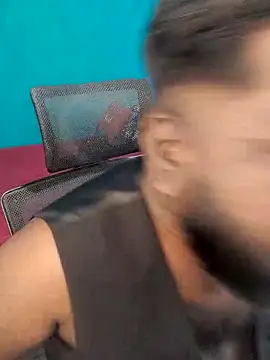 Rayansmith  online show from 9, 4, 2026