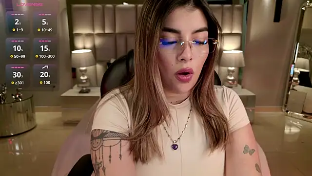 LisaMonroe  online show from 20, 12, 2025