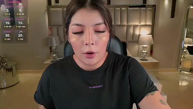 LisaMonroe  online show from 11, 2, 2026