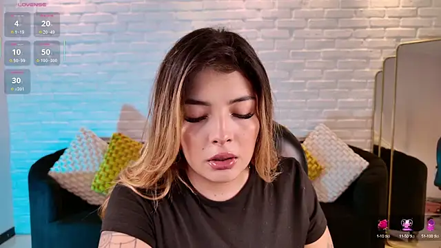 Snapshot of LisaMonroe_ chatting on 25, 9, 2025 LisaMonroe online show from 25, 9, 2025