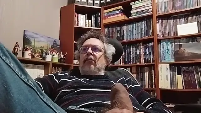 Mandra is a whore online show from 7, 11, 2025