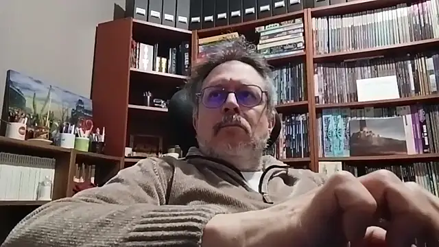 Mandra is a whore online show from 12, 1, 2026