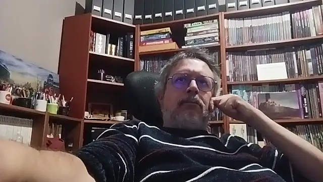 Mandra is a whore online show from 3, 11, 2025