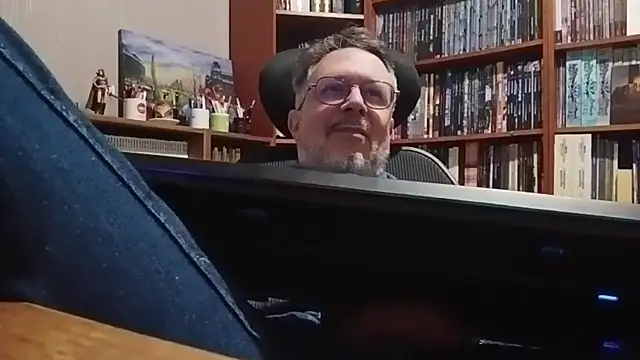 Mandra is a whore online show from 17, 11, 2025