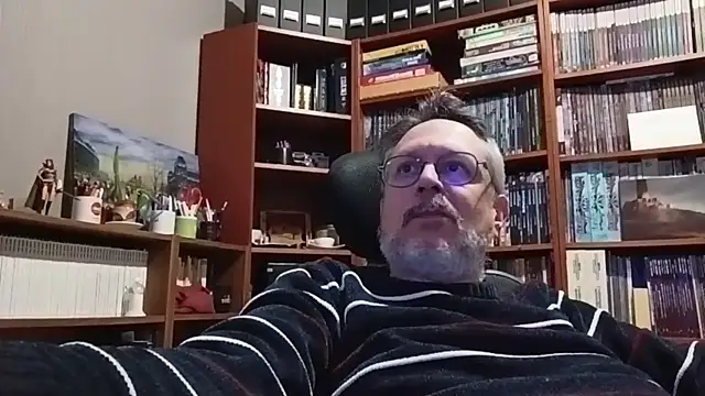 Mandra is a whore online show from 4, 12, 2025