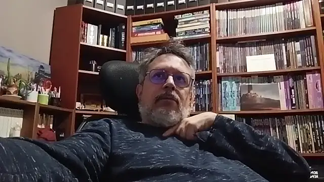 Mandra is a whore online show from 18, 12, 2025