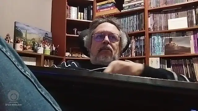 Mandra is a whore online show from 10, 11, 2025