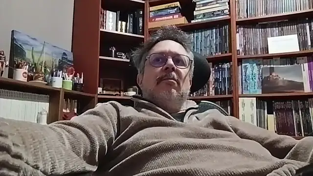 Mandra is a whore online show from 13, 1, 2026