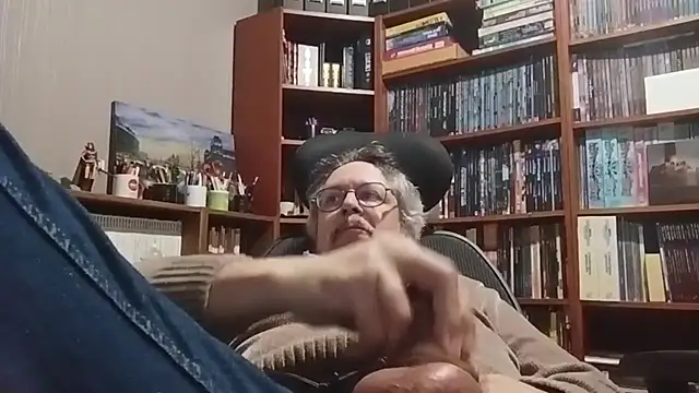 Mandra is a whore online show from 31, 10, 2025