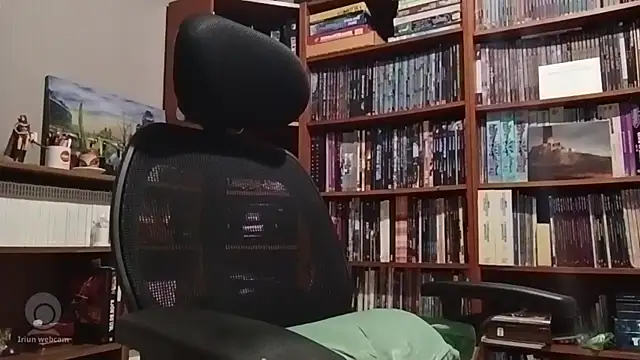 Mandra is a whore online show from 24, 11, 2025