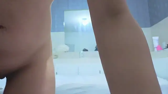 MIYAMOTO MARINA online show from 5, 11, 2025