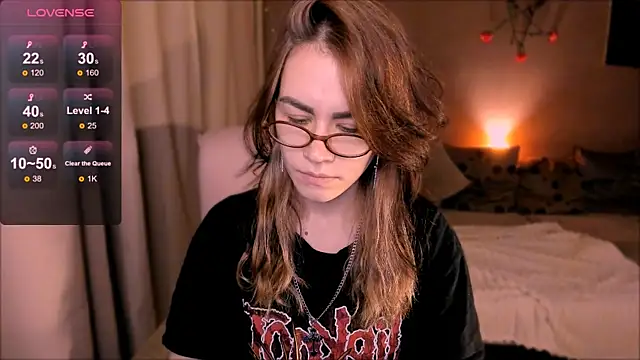 Snapshot of _selectrra chatting on 23, 9, 2025 selectrra online show from 23, 9, 2025