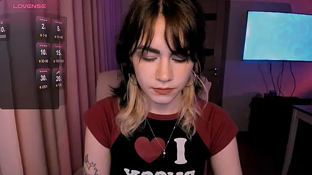 Snapshot of _selectrra chatting on 12, 1, 2025 selectrra online show from 12, 1, 2025