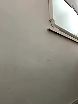 lucy and mike7 online show from 26, 10, 2025