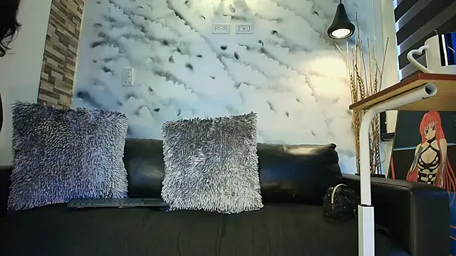 Sophie LittleS online show from 15, 9, 2025