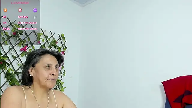 merlyna goldens online show from 19, 11, 2025