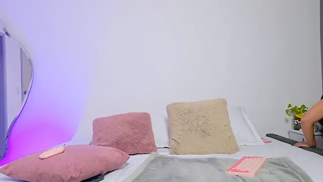 Mar 333 online show from 14, 2, 2025