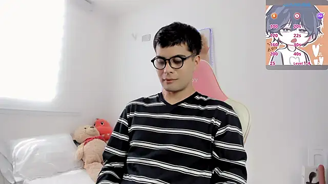 lucas cute online show from 2, 12, 2025