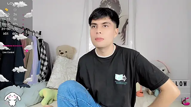 lucas cute online show from 20, 2, 2025