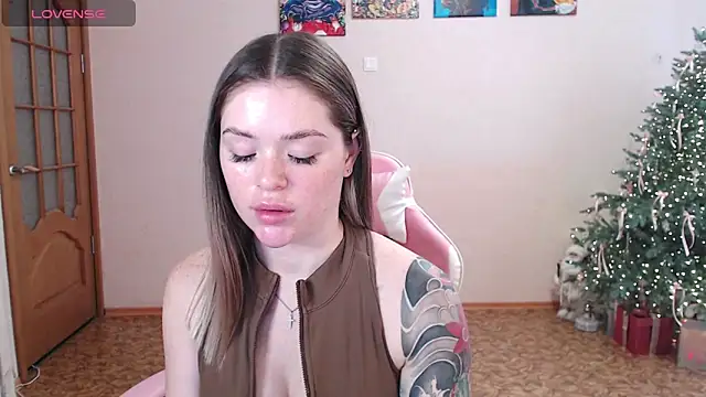 miaacatt online show from 11, 1, 2026