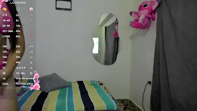 Snapshot of valery_smitd chatting on 15, 9, 2025 valery smitd online show from 15, 9, 2025