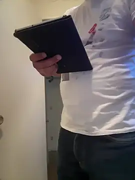 PeterGrandee online show from 6, 1, 2025