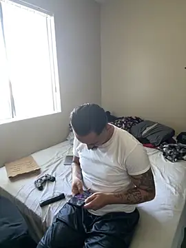 PeterGrandee online show from 8, 9, 2025