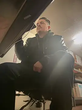 PeterGrandee online show from 13, 2, 2025