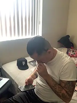 PeterGrandee online show from 22, 9, 2025