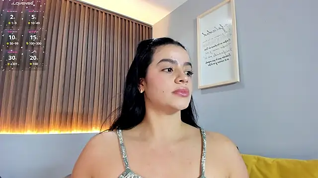 Paula Desousa online show from 14, 7, 2026