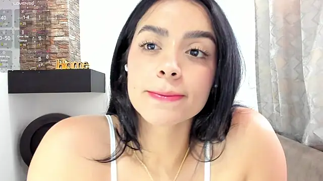 Paula Desousa online show from 19, 9, 2025