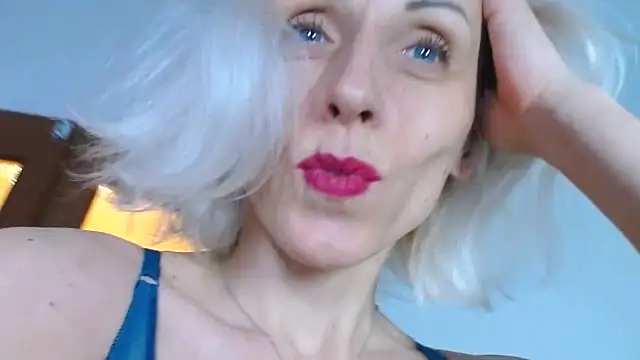 Kissiya-Allisya online show from 21, 3, 2025