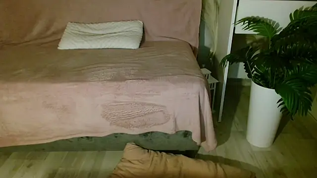 Snapshot of Imcarrieberry chatting on 10, 2, 2026 Imcarrieberry online show from 10, 2, 2026