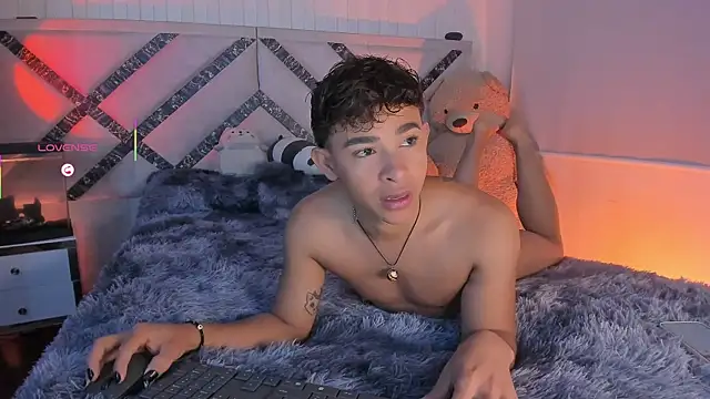 Snapshot of Austin_connor_ chatting on 12, 9, 2025 Austin connor online show from 12, 9, 2025