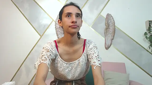 RoxanaCyrano  online show from 18, 2, 2025