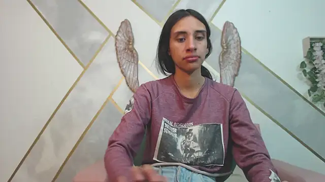 RoxanaCyrano  online show from 25, 2, 2025