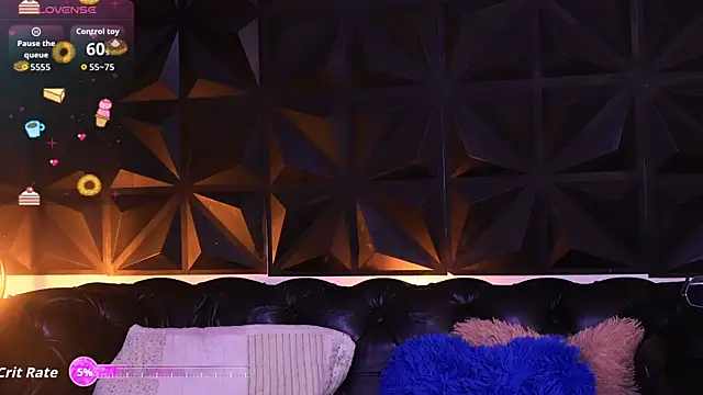 Snapshot of alix_bay chatting on 2, 3, 2026 alix bay online show from 2, 3, 2026