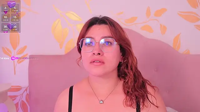 Snapshot of alix_bay chatting on 17, 4, 2026 alix bay online show from 17, 4, 2026