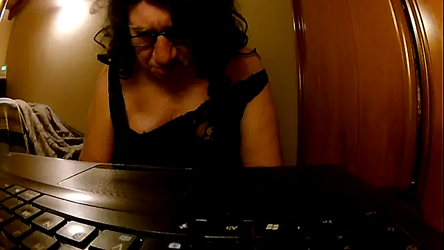 daniela44 online show from 3, 12, 2024