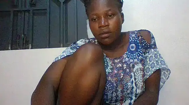 prettychic5 online show from 12, 3, 2025